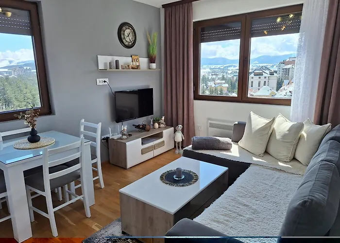 Bogdanovic Nlt Lux 아파트